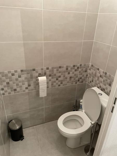 WC simple